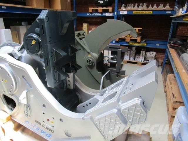 Daemo DMC210B betonsaks Szczęki kruszące