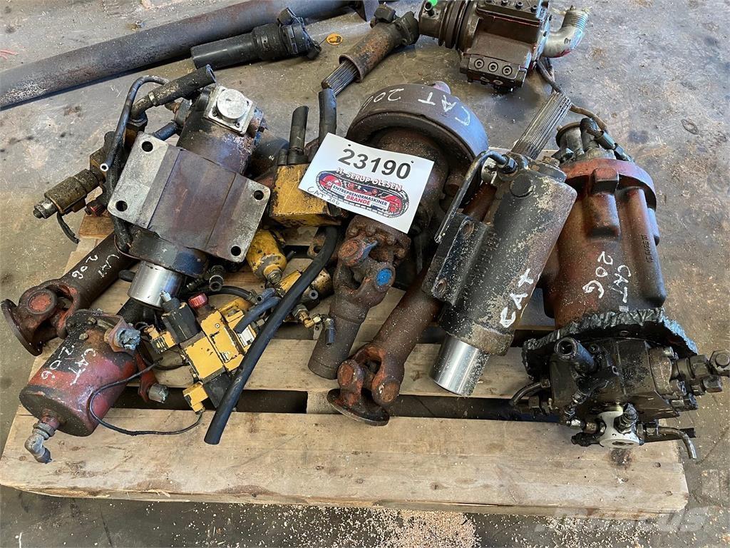  Diverse dele ex. Cat 206 Hydraulika