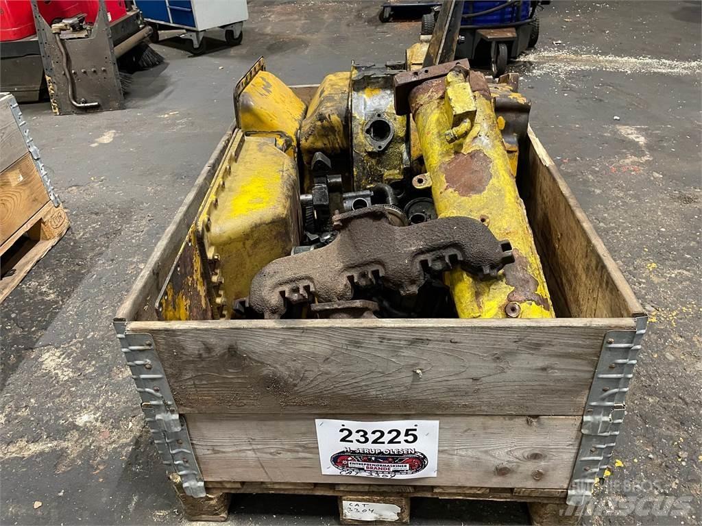  Diverse dele ex. Cat 3304 Silniki