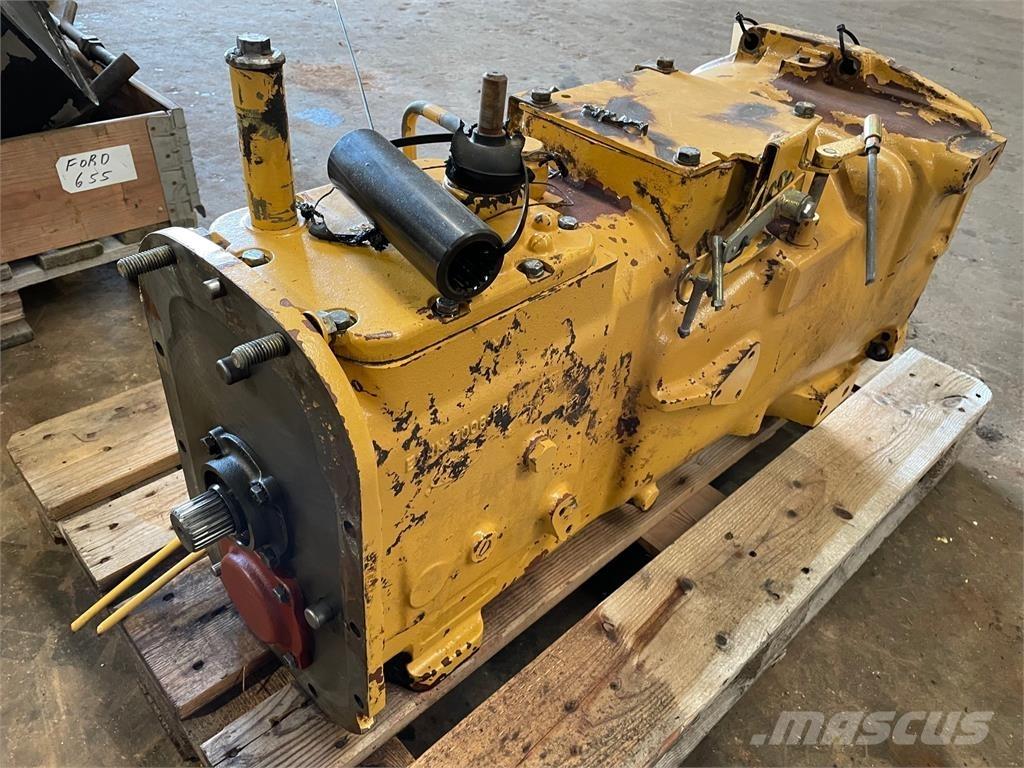 Ford 655 Gearbox, komplet Przekładnie i skrzynie biegów
