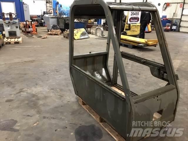  Førerhus ex. Manitou MT430 Inne akcesoria