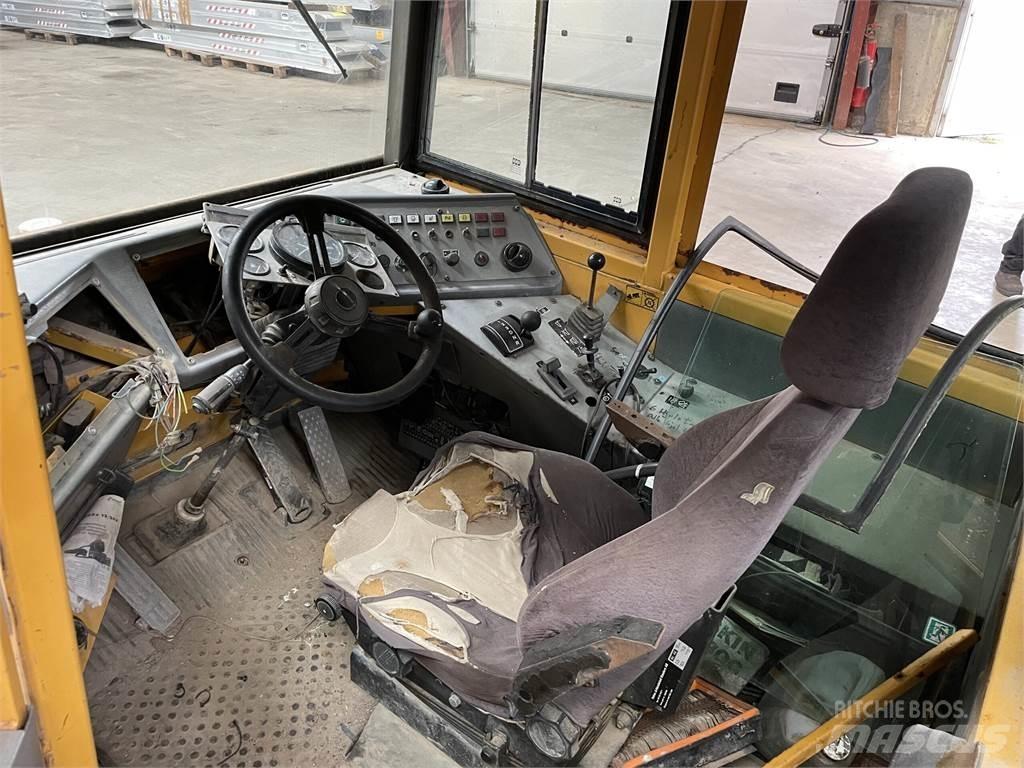  Førerhus ex. Volvo A25C Inne akcesoria