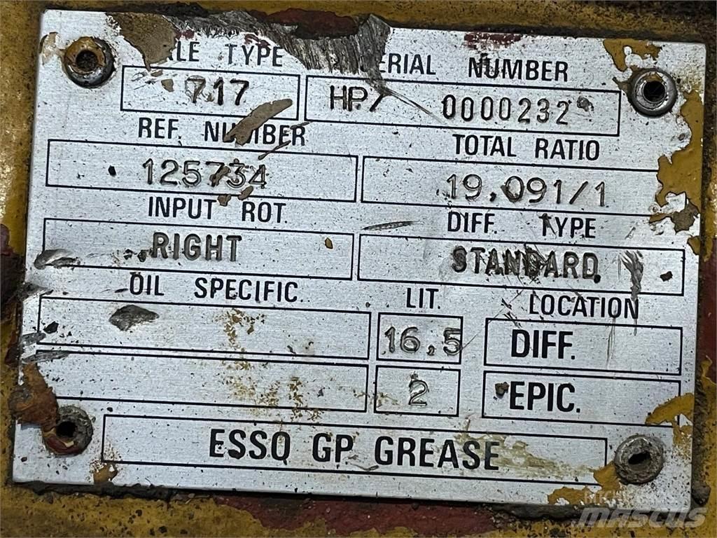  Frontaksel ex. Hydrema 906 Mosty, wały i osie