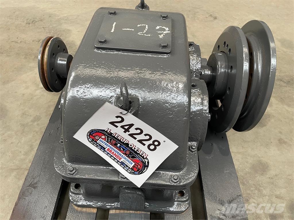  Gear - 1:27 Przekładnie i skrzynie biegów