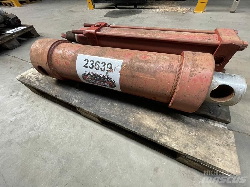  Hydr. cylinder Hydraulika