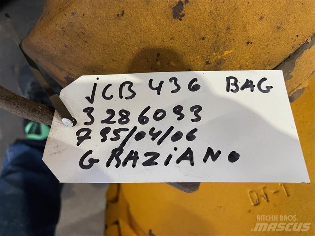 JCB 436 Bagaksel Mosty, wały i osie