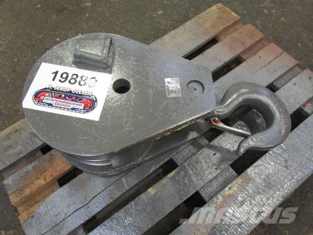  Kranblok ex. Poclain 2309 Części do dźwigów oraz wyposażenie