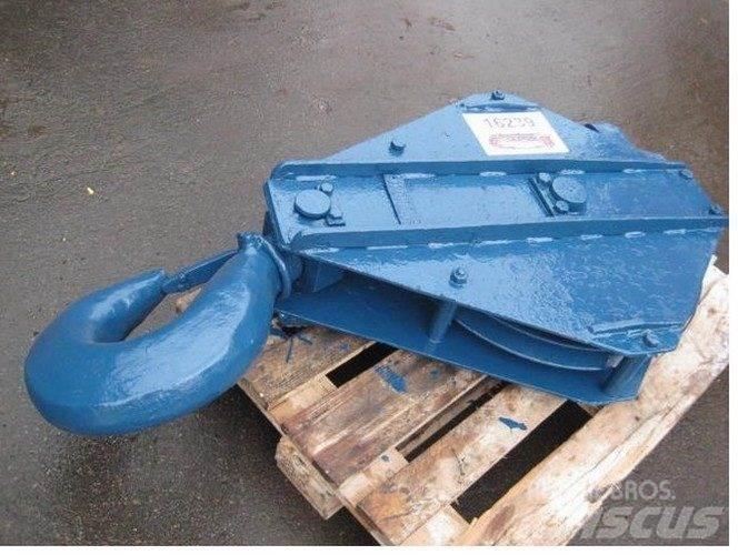  Krankrog ca. 12 ton Części do dźwigów oraz wyposażenie