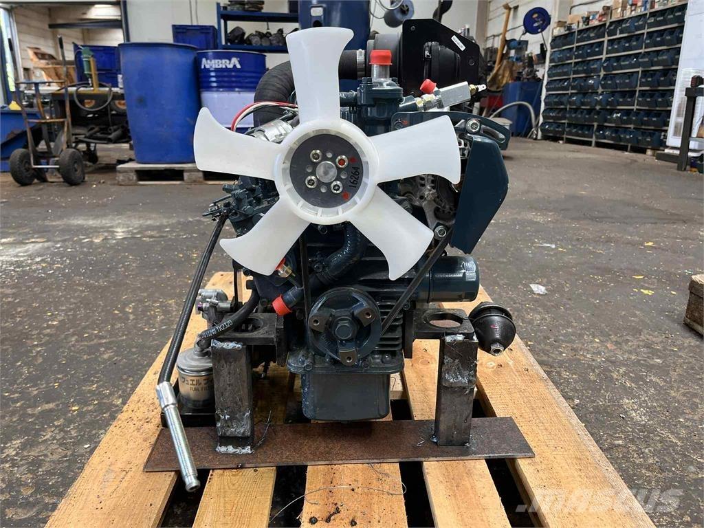 Kubota D902-EF07 motor Silniki