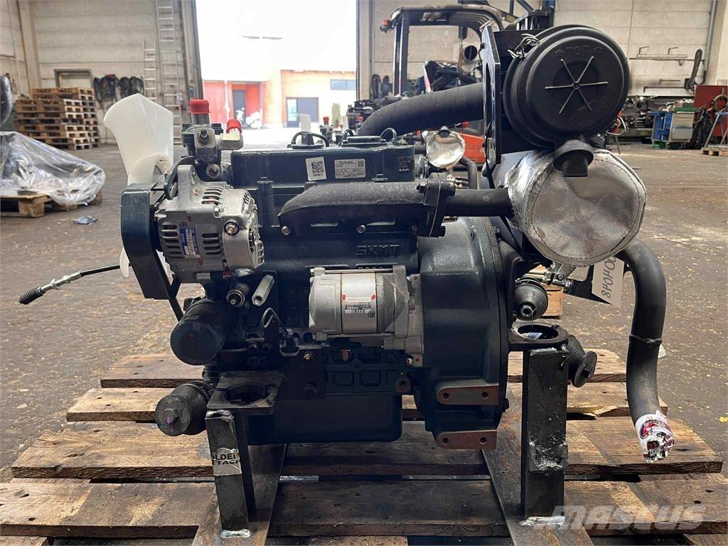 Kubota D902-EF07 motor Silniki