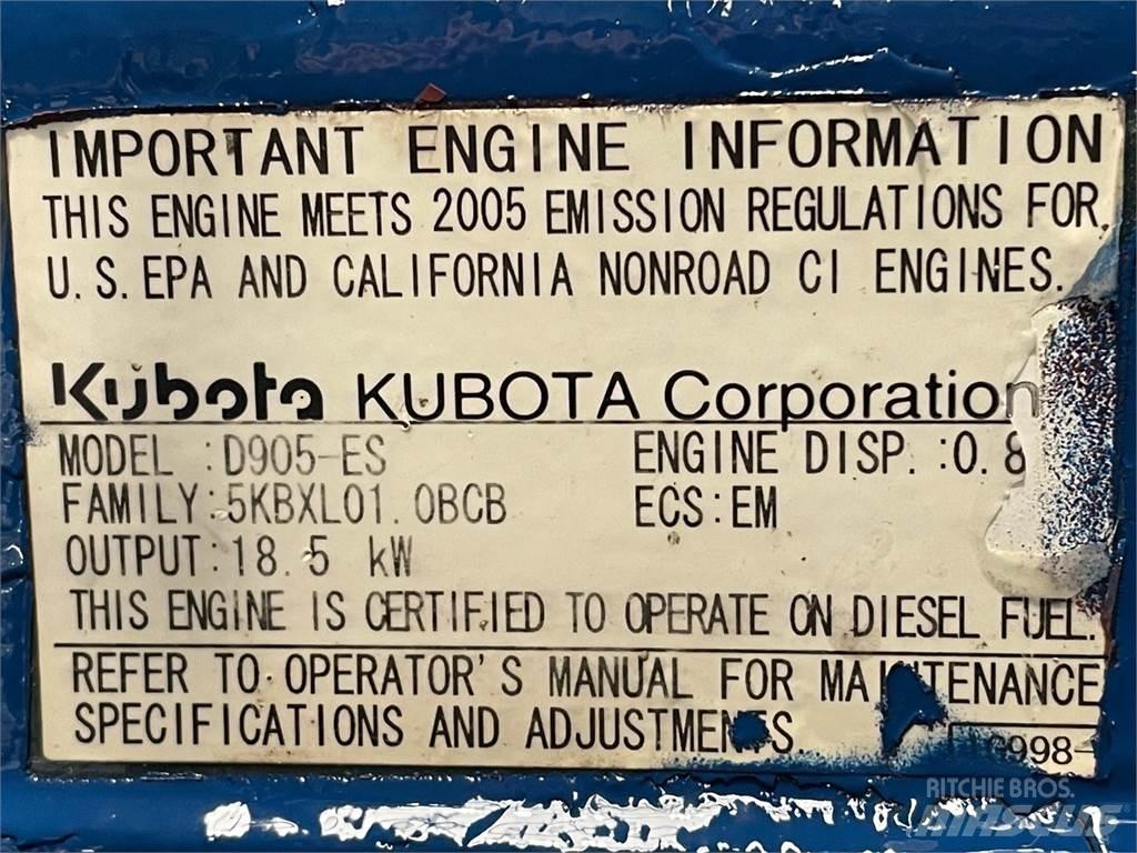 Kubota D905-ES motor Silniki