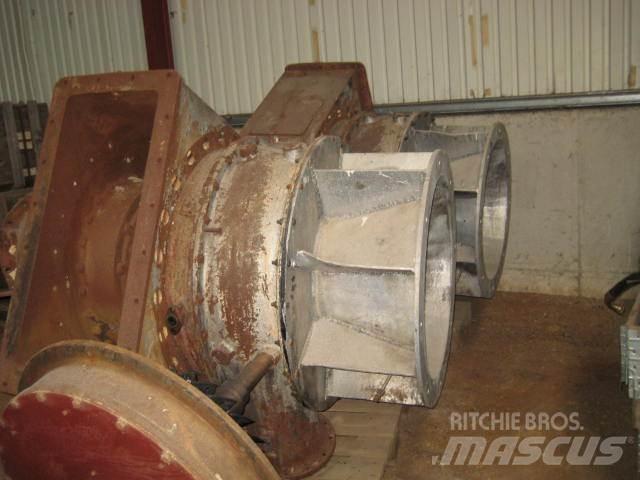 MAN 12V 32/40 turbo - 2 stk Inne akcesoria