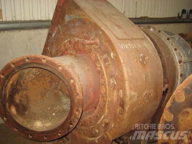 MAN 12V 32/40 turbo - 2 stk Inne akcesoria