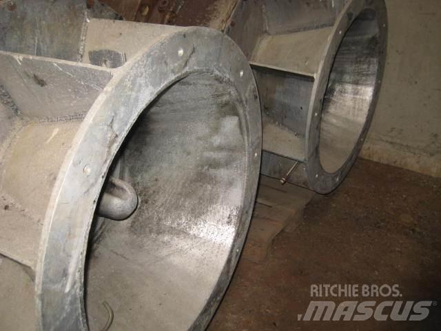 MAN 12V 32/40 turbo - 2 stk Inne akcesoria