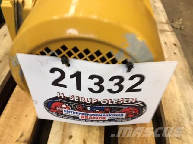  Pumpe m/el-motor - 3 Pompy wodne