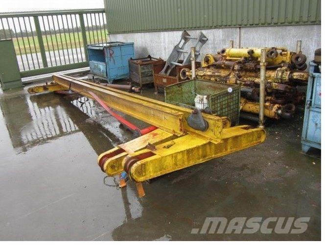  Traverskraner - 2 stk. Żurawie szosowo-terenowe