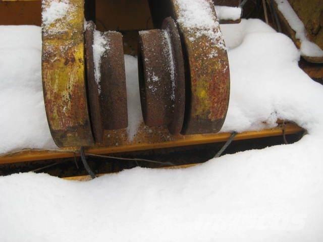  Traverskraner - 2 stk. Żurawie szosowo-terenowe