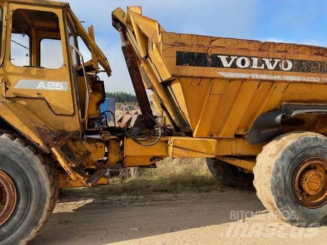 Volvo A25 dumper til ophug Wozidła kolebkowe