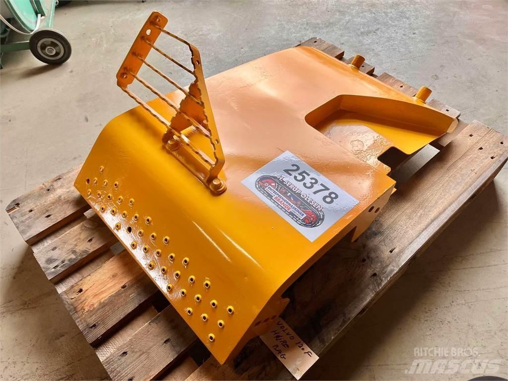 Volvo L120F bagskærm Inne akcesoria