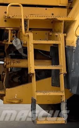 Volvo L220E trappe Inne akcesoria
