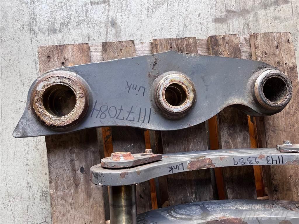 Volvo L60H Link Arm Inne akcesoria