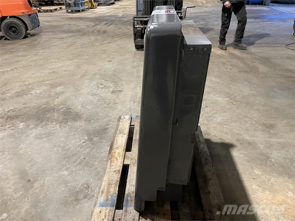 Volvo L70B kølerhjelm Inne akcesoria