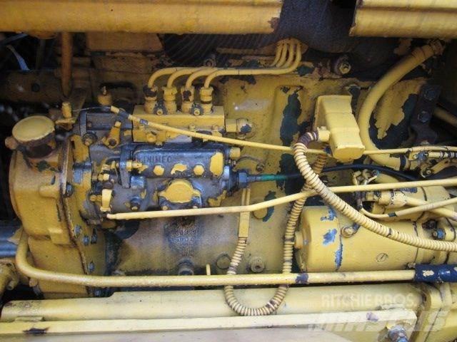 Volvo MK 692 - til ophug Żurawie szosowo-terenowe