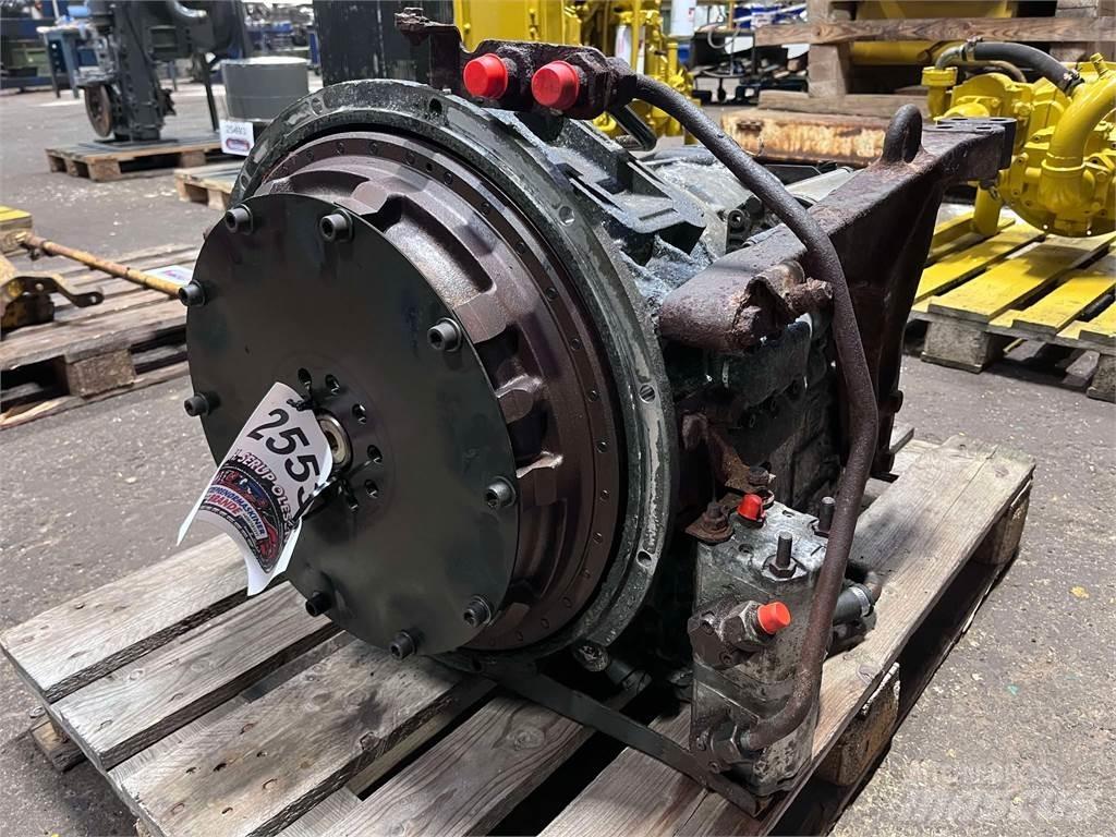 ZF transmission Przekładnie i skrzynie biegów