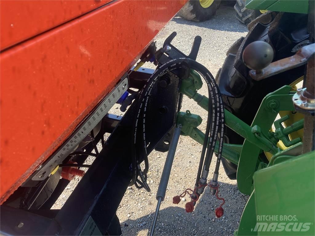 Kuhn MDS Rozrzutnik nawozów mineralnych