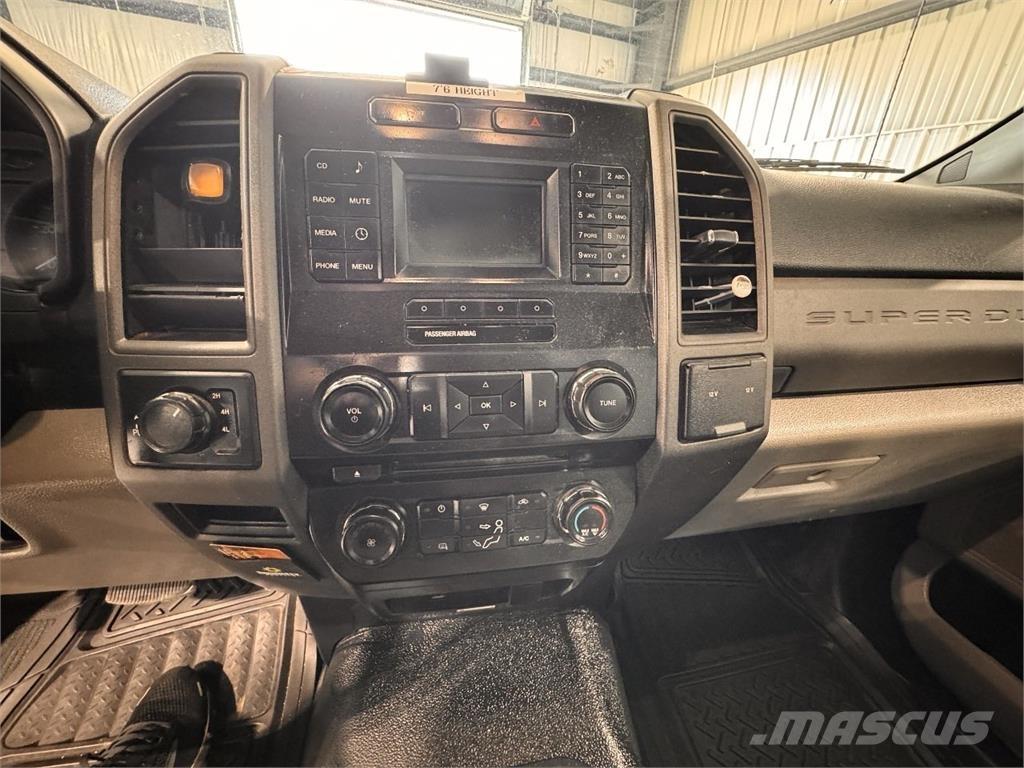 Ford F-250 Pojazdy komunalne