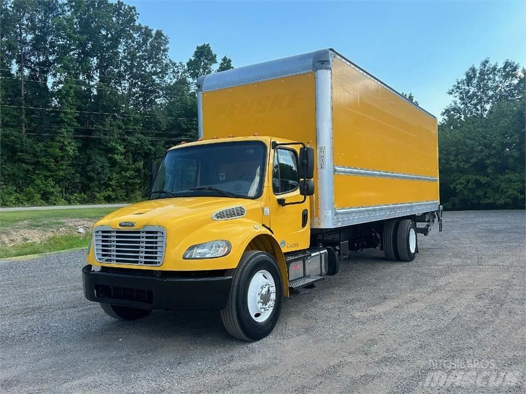 Freightliner M2106 Samochody ciężarowe ze skrzynią zamkniętą