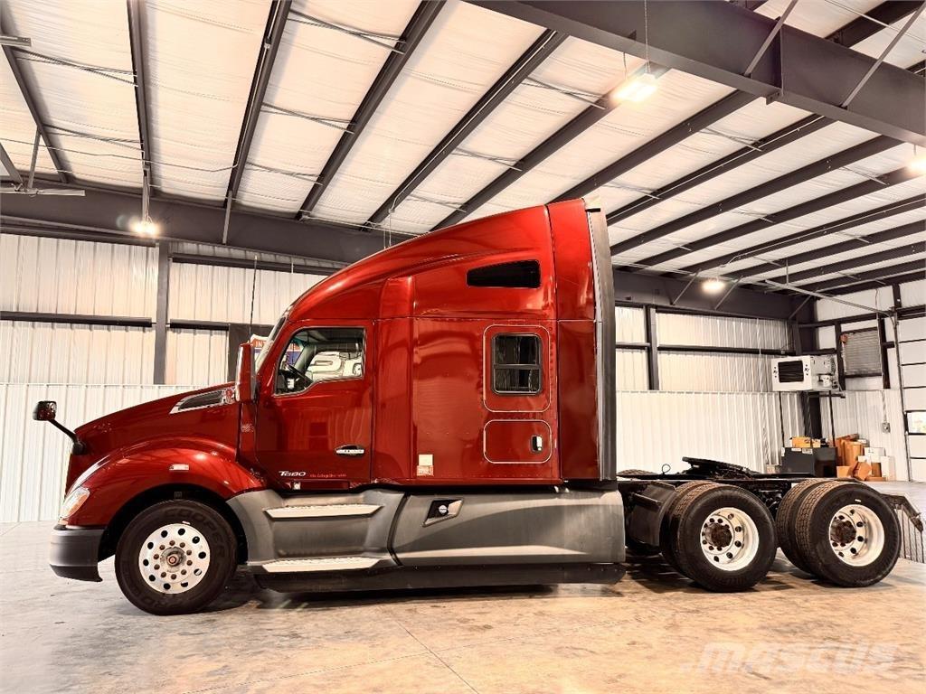 Kenworth T680 Ciągniki siodłowe
