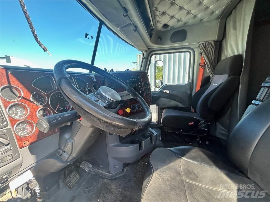 Mack CXU613 Ciągniki siodłowe
