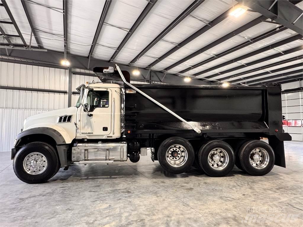 Mack GU713 Wywrotki