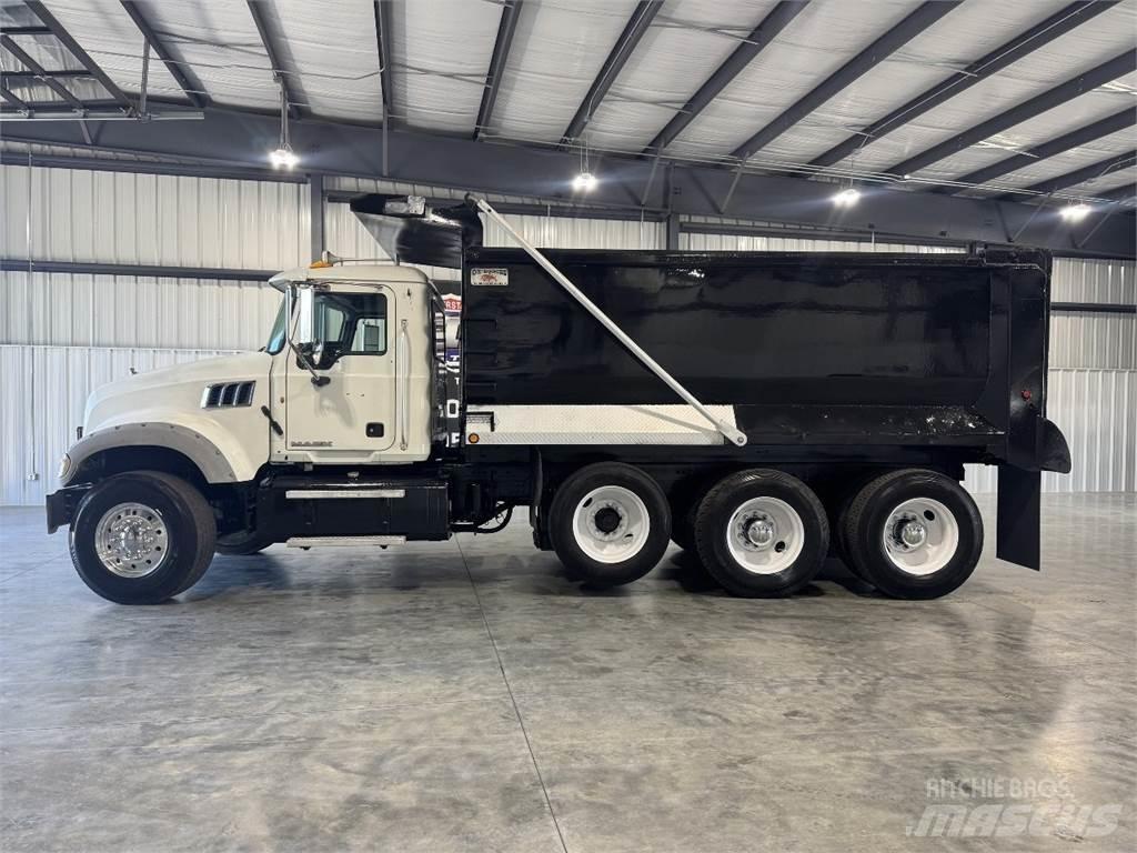 Mack GU713 Wywrotki