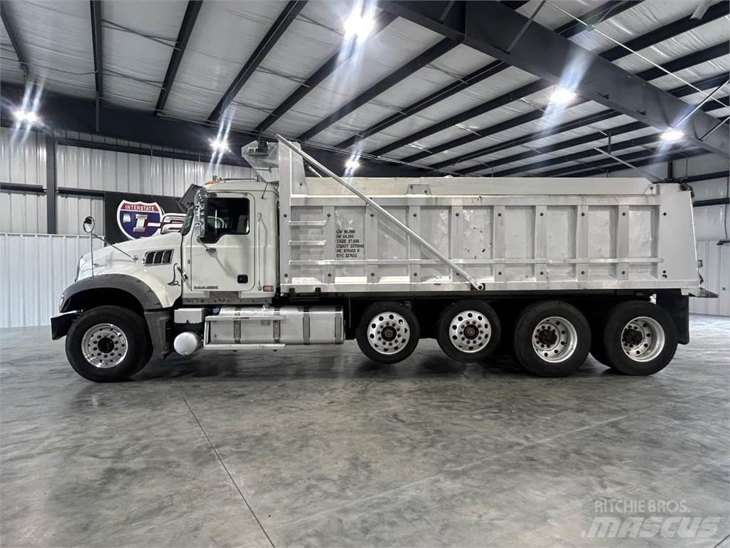 Mack GU713 Wywrotki