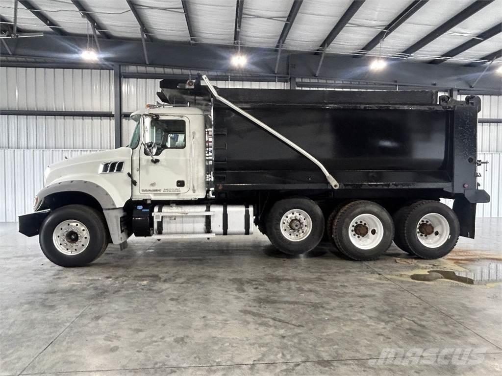 Mack GU713 Wywrotki