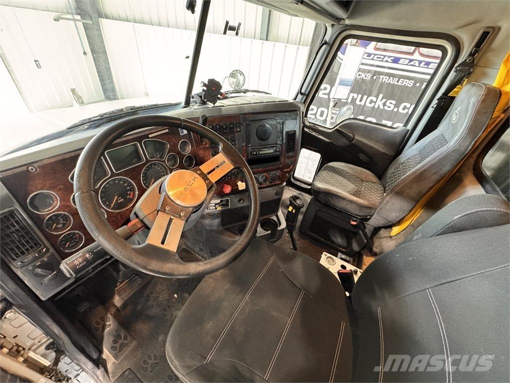 Mack GU713 Wywrotki