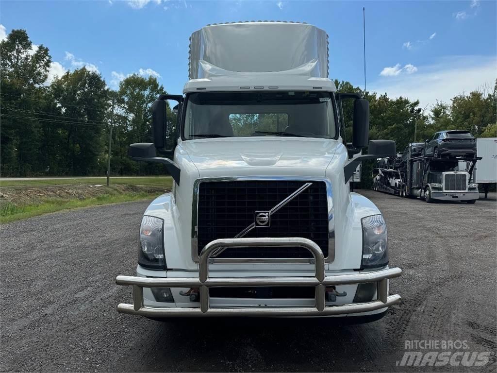 Volvo VNL42T300 Ciągniki siodłowe