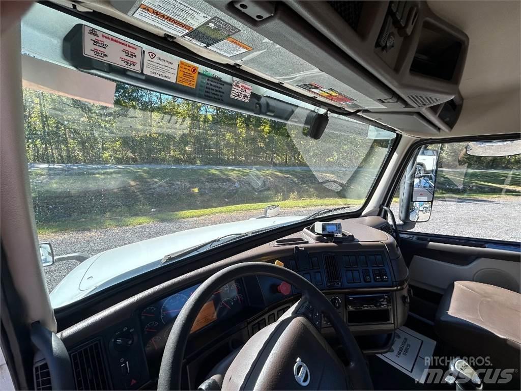 Volvo VNL42T300 Ciągniki siodłowe