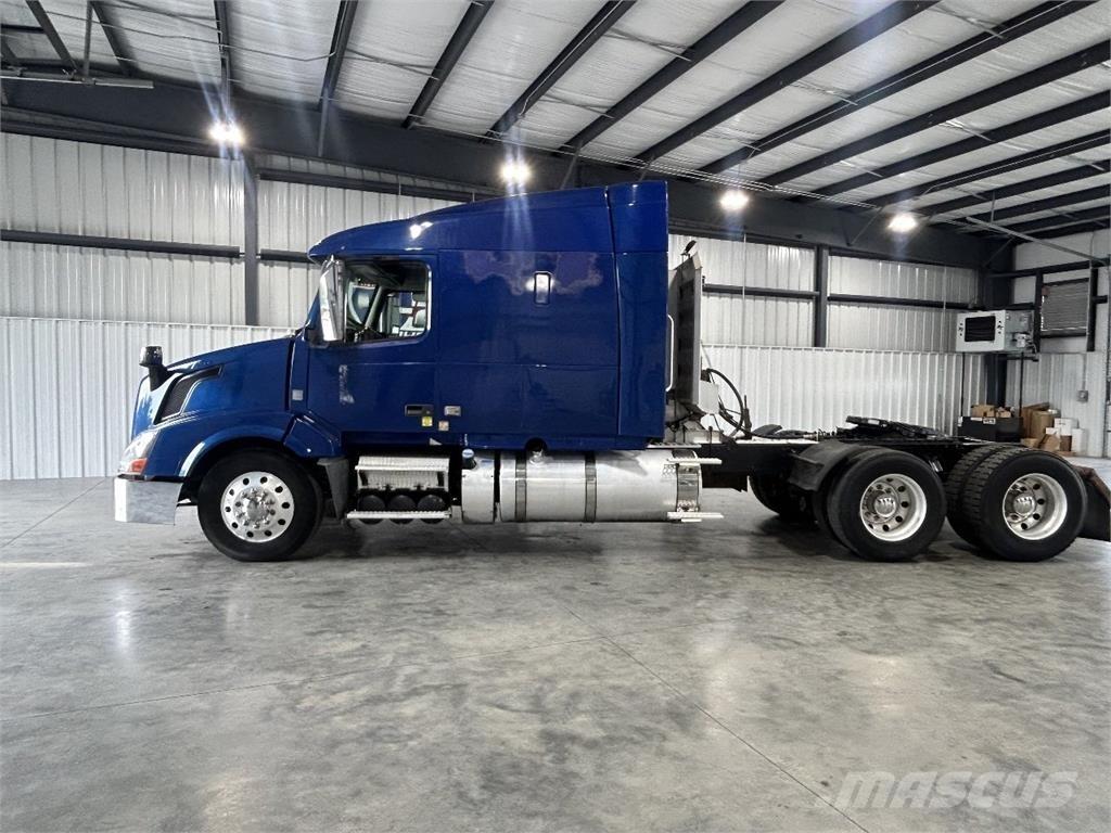Volvo VNL630 Ciągniki siodłowe