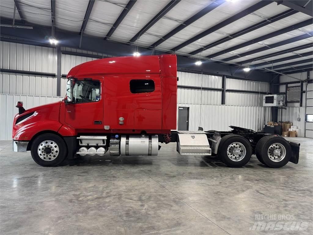 Volvo VNL64T740 Ciągniki siodłowe