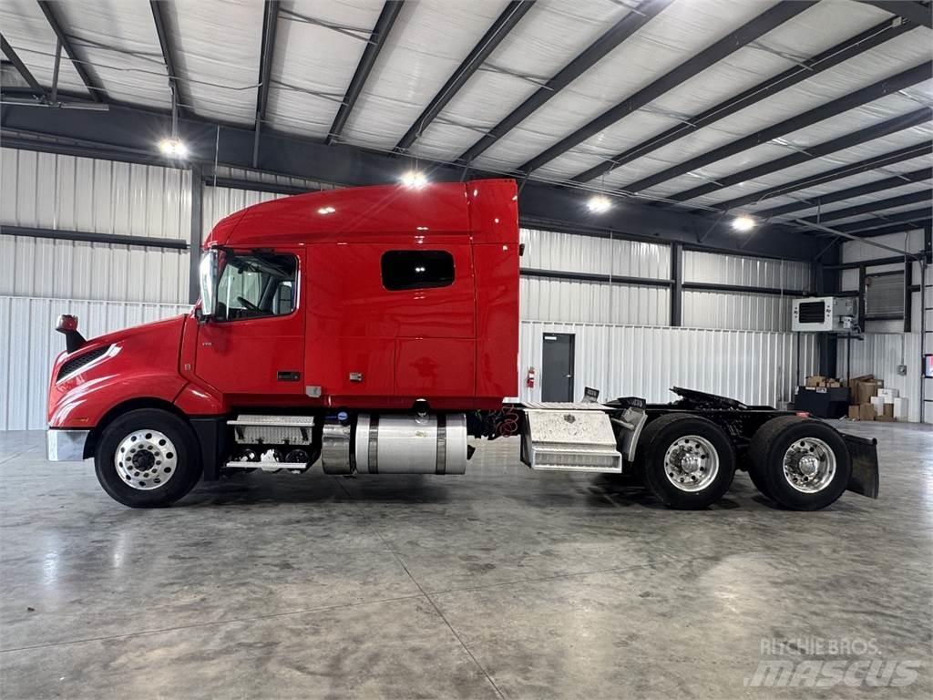 Volvo VNL740 Ciągniki siodłowe