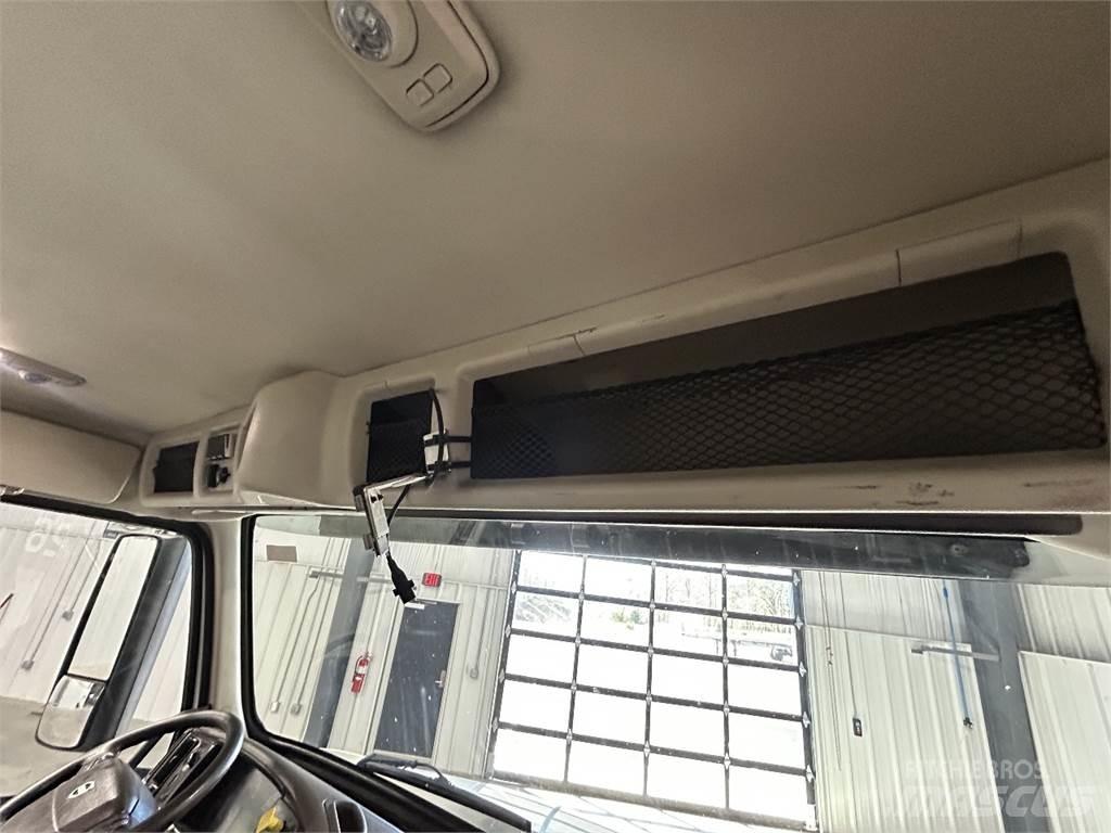 Volvo VNM64T200 Ciągniki siodłowe
