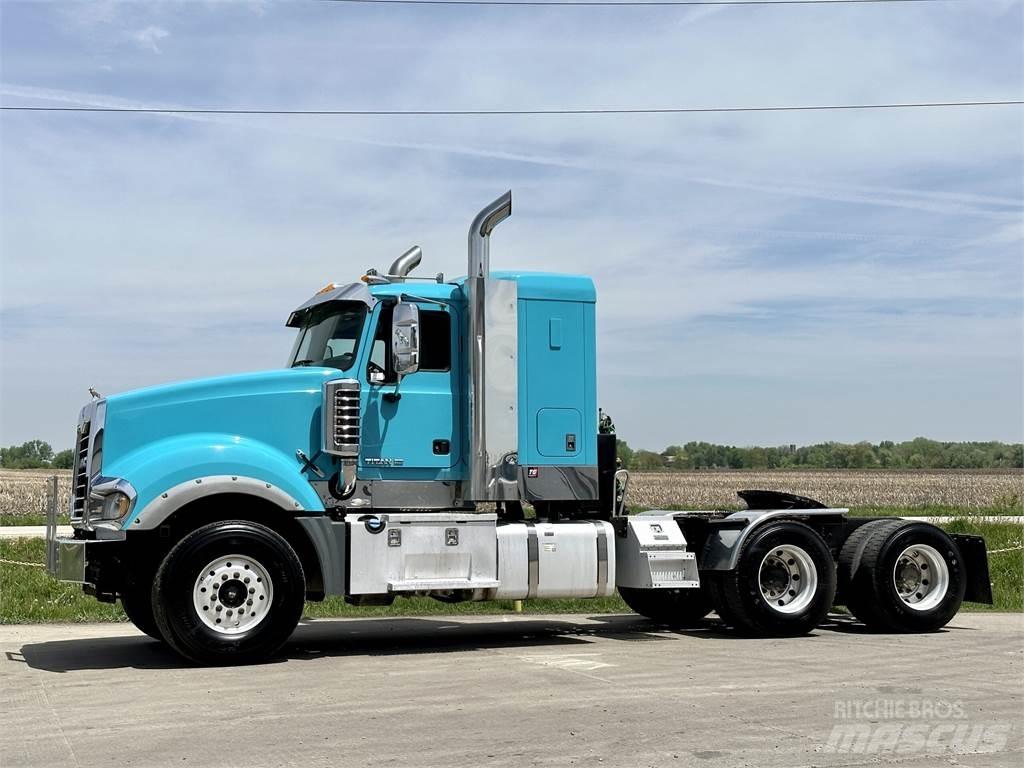 Mack Titan TD713 Ciągniki siodłowe