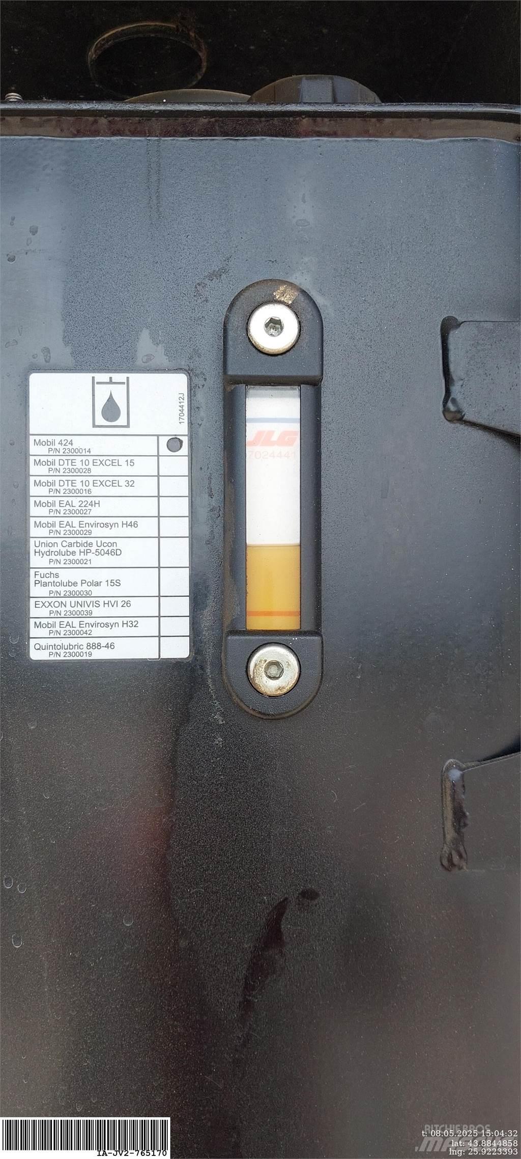 JLG 860SJ Podnośniki przegubowe