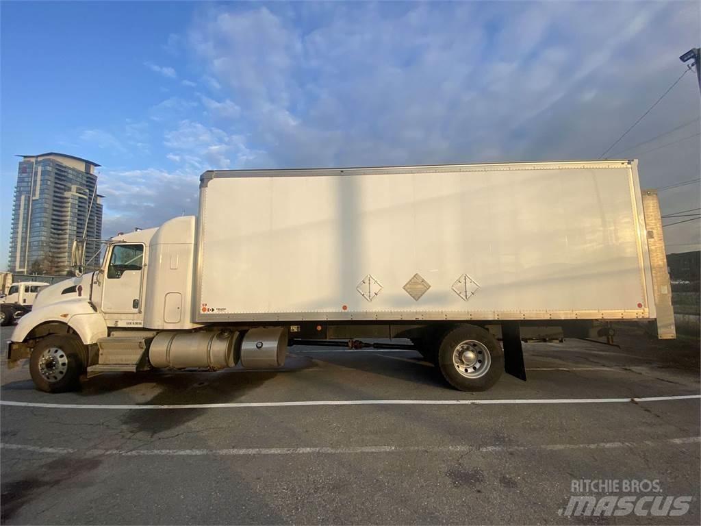Kenworth T440 Pojazdy pod zabudowę