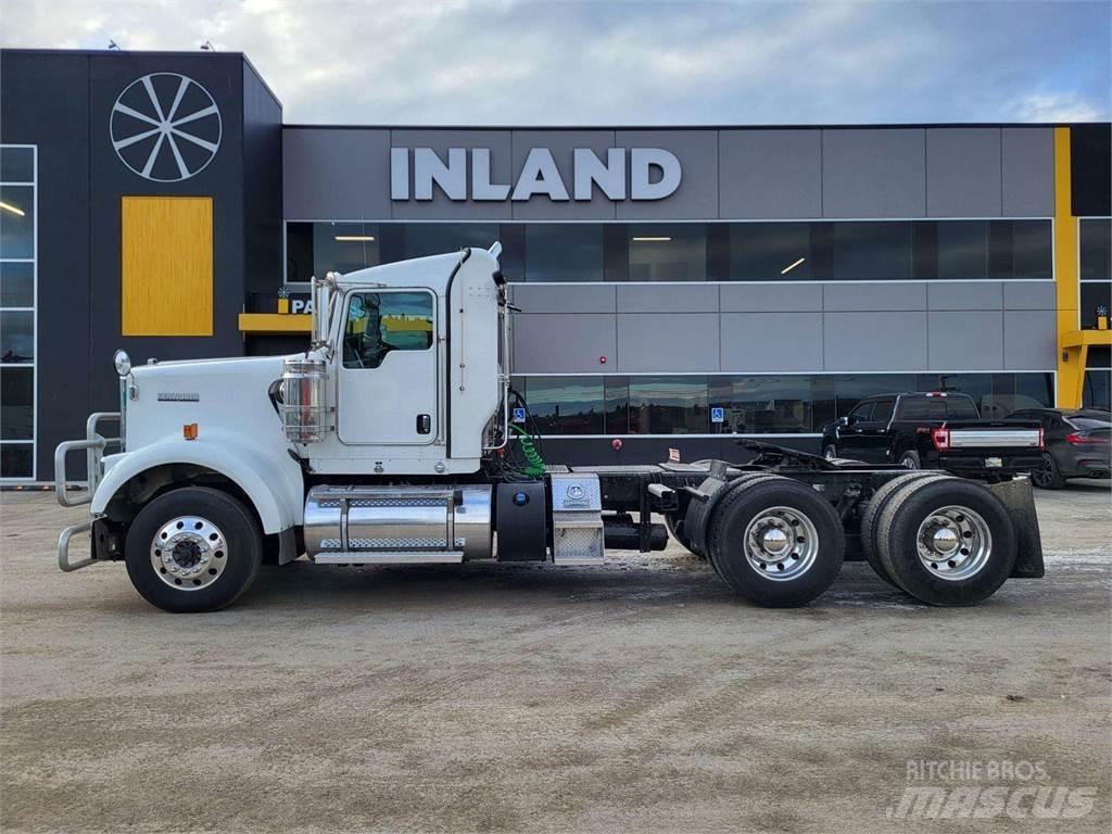 Kenworth W900 Pojazdy pod zabudowę