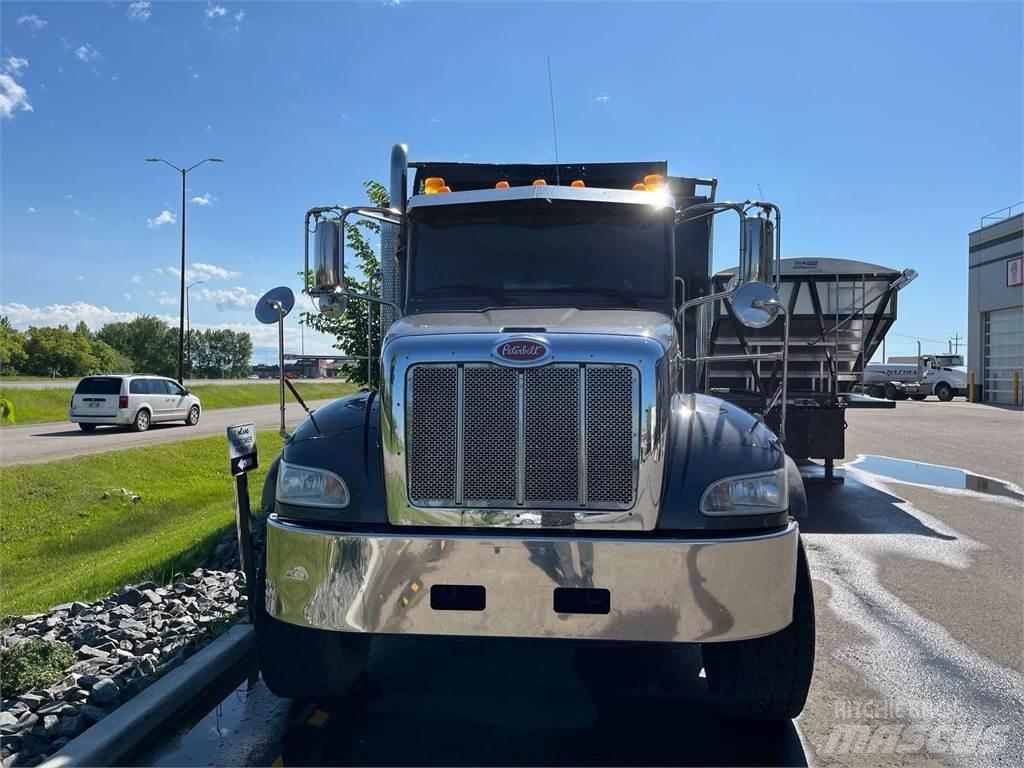 Peterbilt 348 Wywrotki
