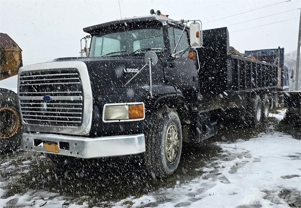 Ford L9000 Inne akcesoria